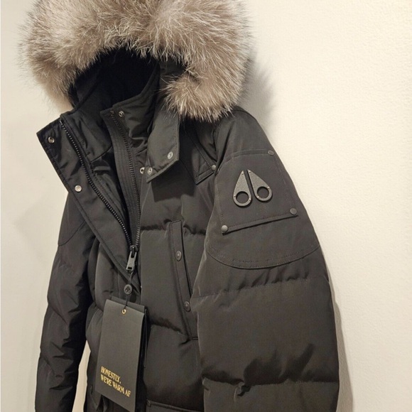 Like New Moose Knuckles XS  Causapscal Parka- Army Green - Picture 3 of 7